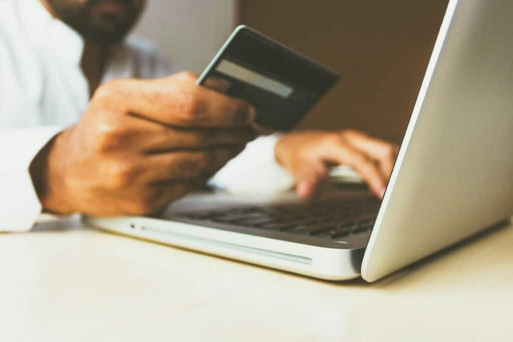 Online buyer using a credit card
